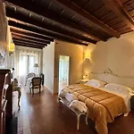 Galleria Imperiale Relais De Charme 4*
