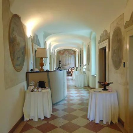 Galleria Imperiale Relais De Charme 4* Sarnico