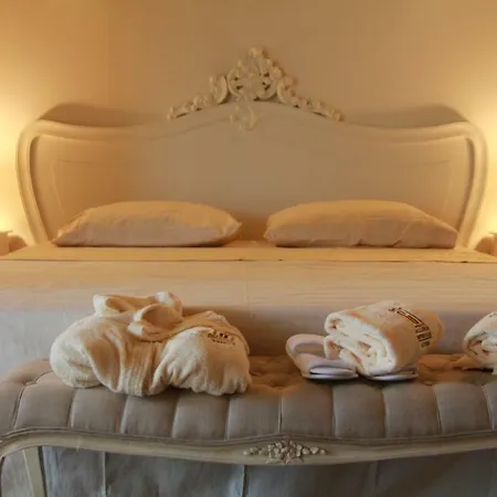 Konukevi Galleria Imperiale Relais De Charme