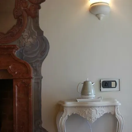 Konukevi Galleria Imperiale Relais De Charme